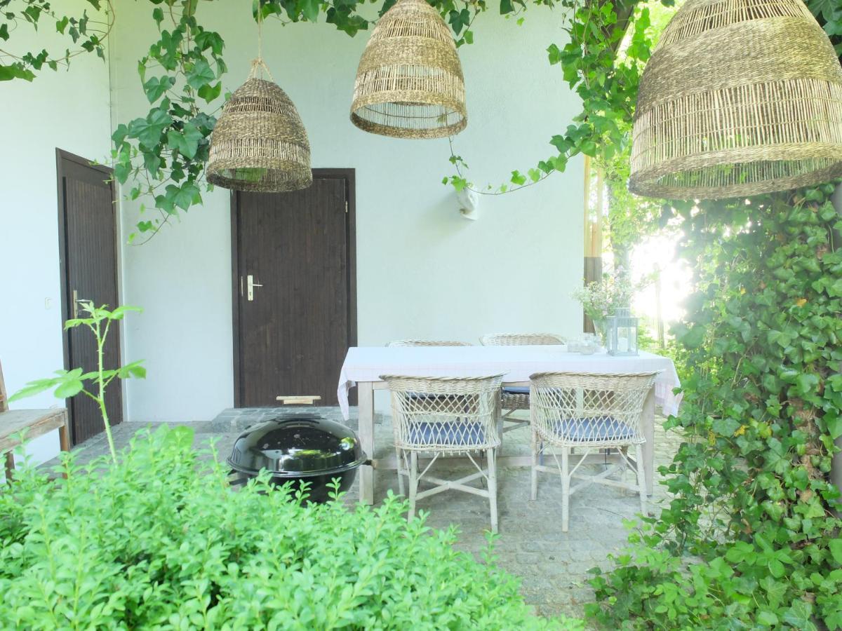 Ferienstudio-Apartment Tausendfreund "Adults Only" Am Chiemsee Breitbrunn am Chiemsee Esterno foto